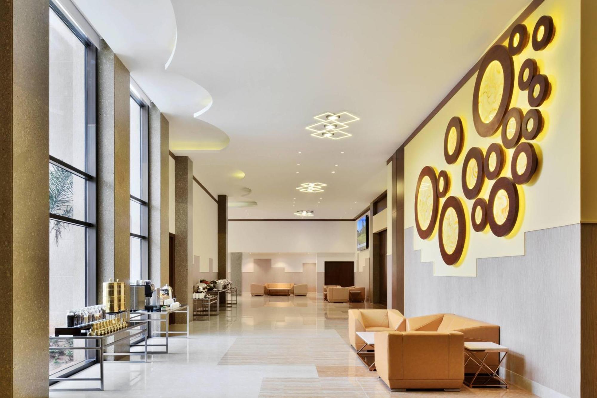 Courtyard By Marriott Madurai Hotel Exterior photo