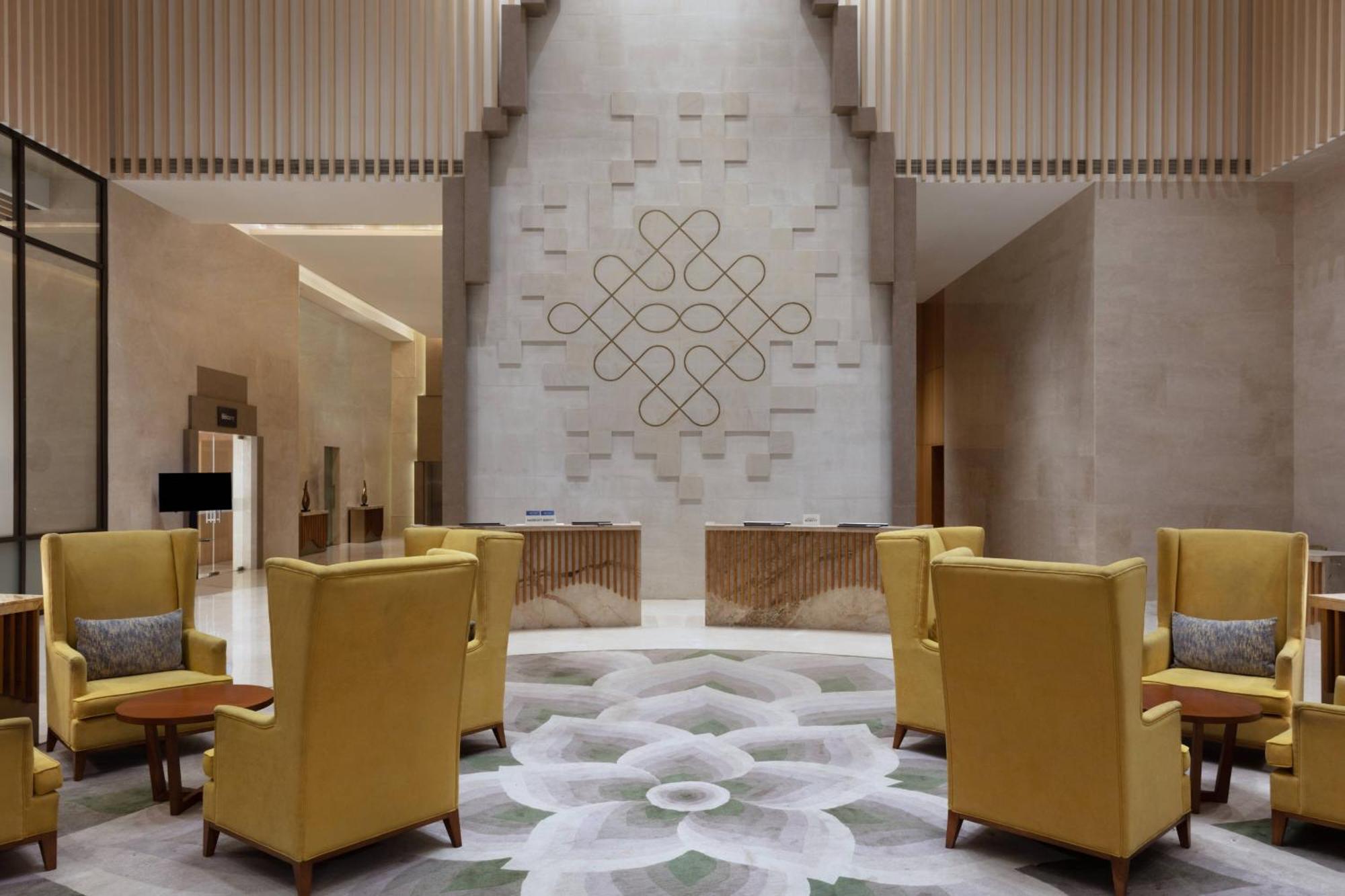 Courtyard By Marriott Madurai Hotel Exterior photo
