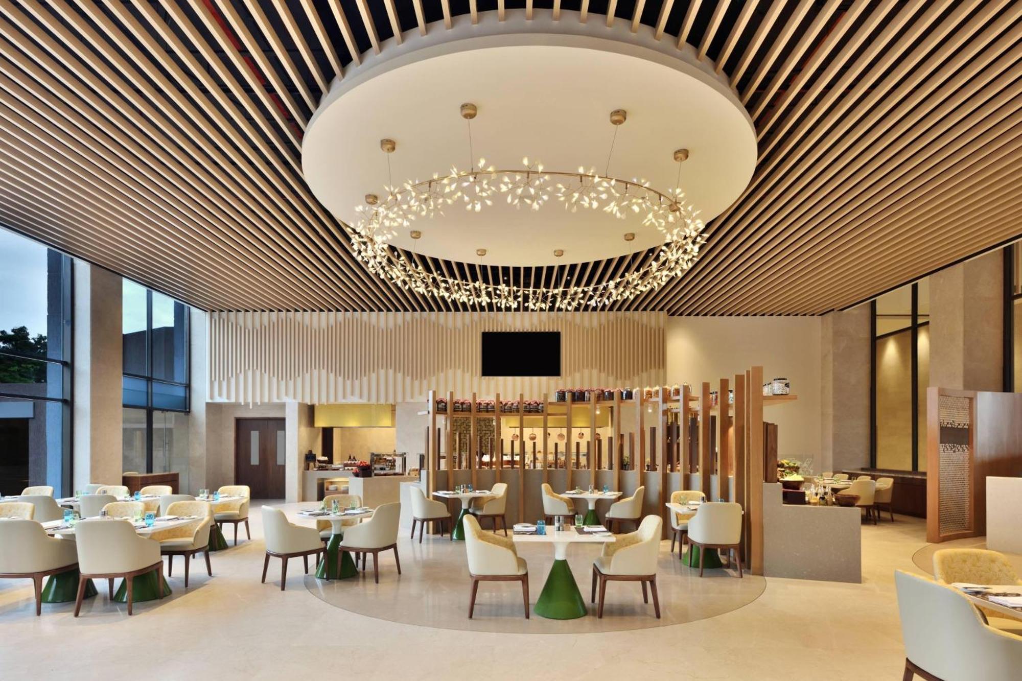 Courtyard By Marriott Madurai Hotel Exterior photo