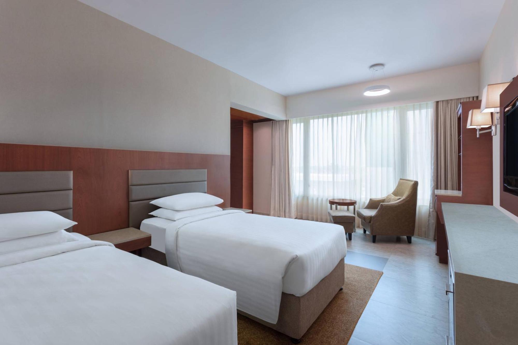 Courtyard By Marriott Madurai Hotel Exterior photo